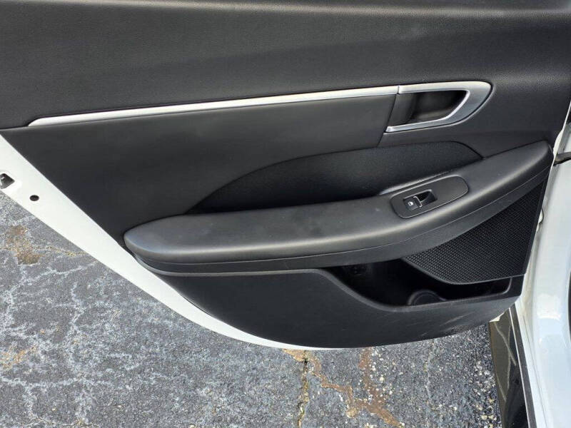 2022 Hyundai Sonata SEL