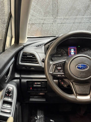 2019 Subaru Impreza 2.0i