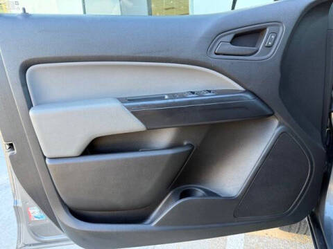 2022 GMC Canyon Elevation Standard