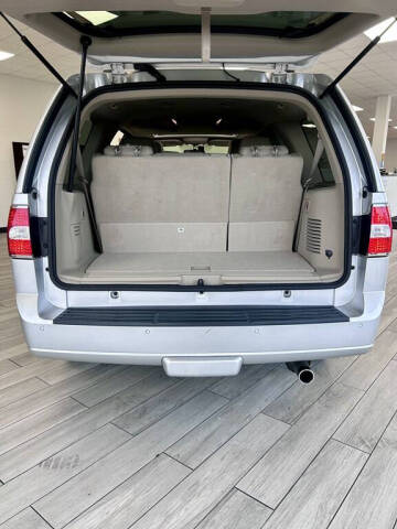 2012 Lincoln Navigator
