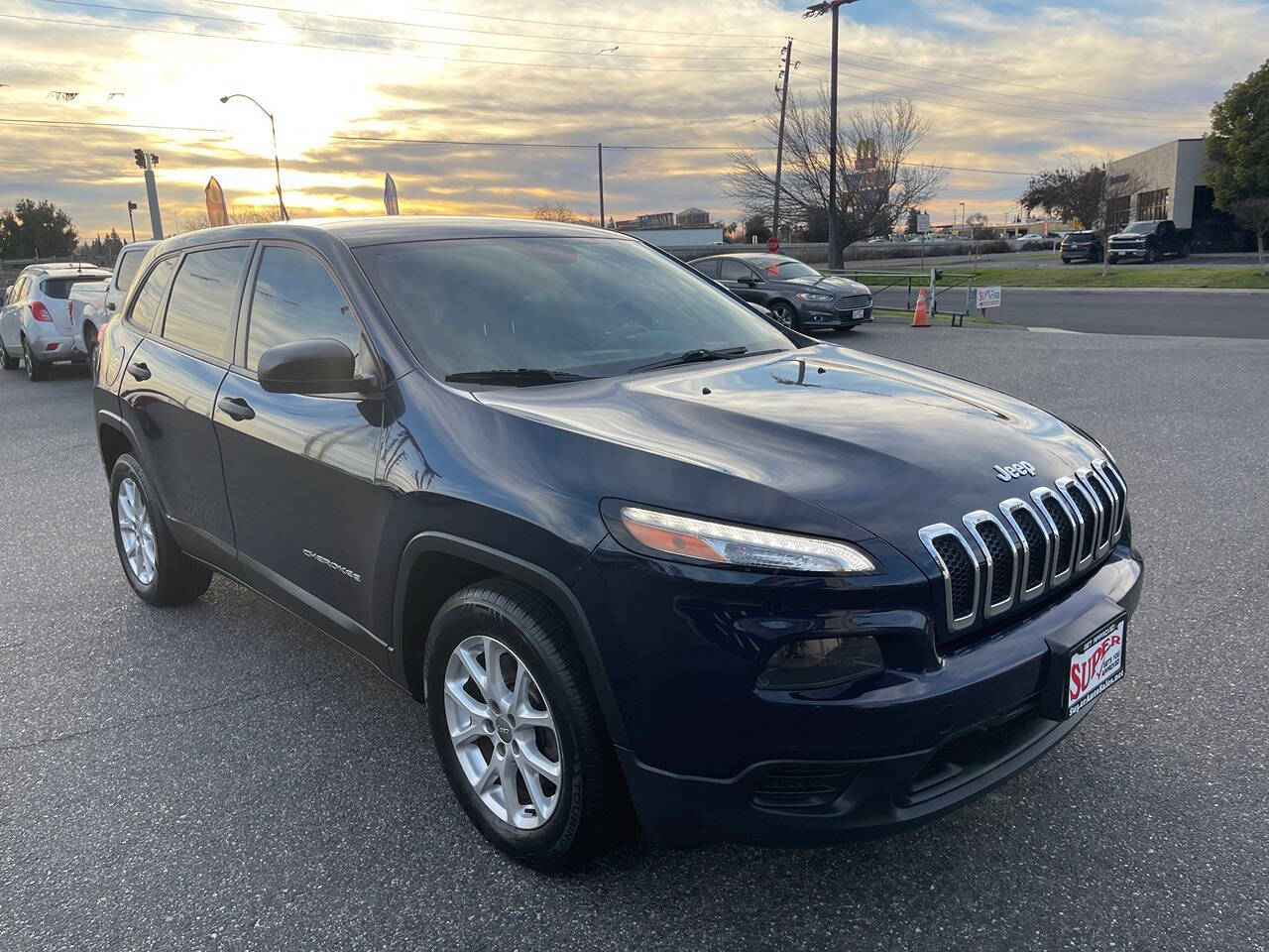 2015 Jeep Cherokee for sale at Super Auto Sales Modesto in Modesto, CA