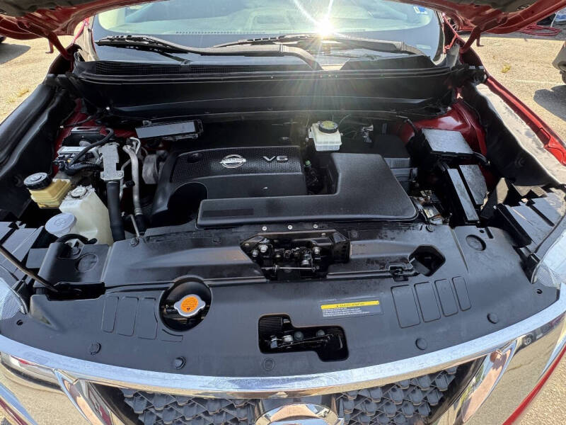 2013 Nissan Pathfinder SV