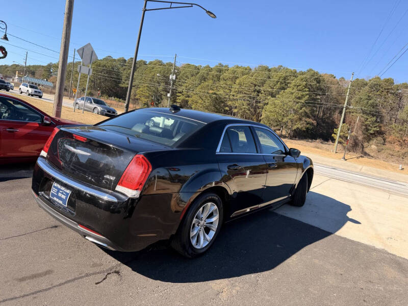 2016 Chrysler 300 Limited