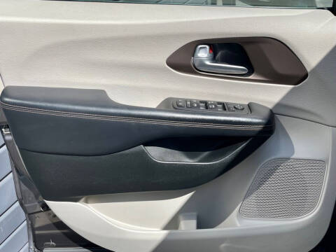 2018 Chrysler Pacifica Touring L