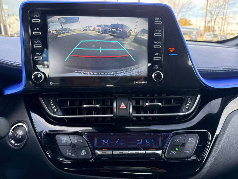 2021 Toyota C-HR XLE