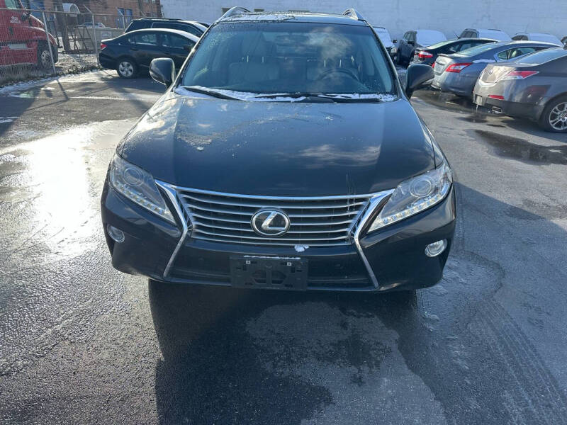 Lexus RX's photo