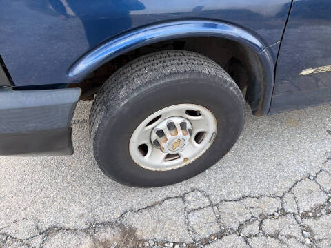 2004 Chevrolet Express 3500