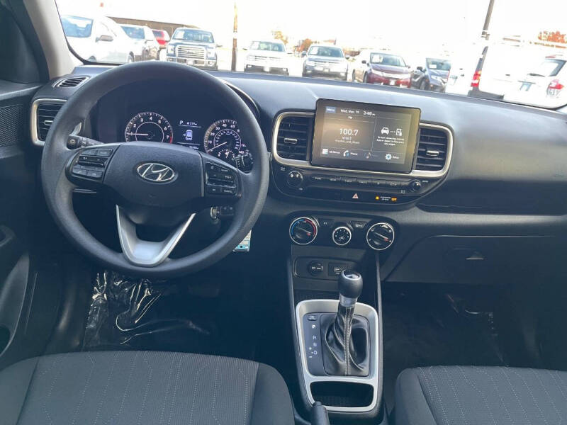 2021 Hyundai Venue SE
