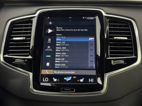 2022 Volvo XC90 Recharge T8 R-Design