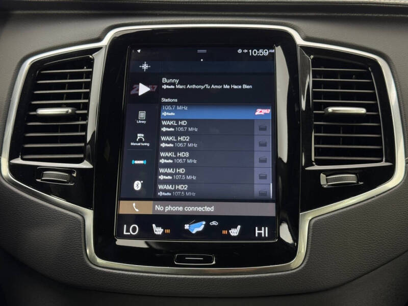 2022 Volvo XC90 Recharge T8 R-Design