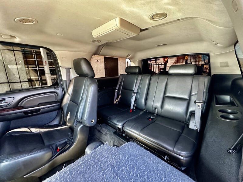 2012 Cadillac Escalade ESV Luxury