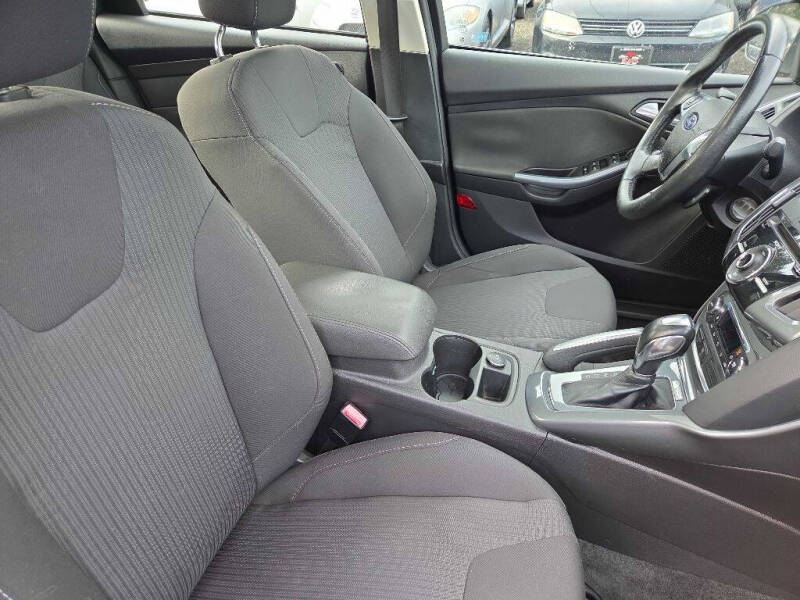 2012 Ford Focus Titanium