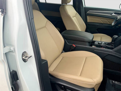 2020 Volkswagen Atlas Cross Sport V6 SEL 4Motion