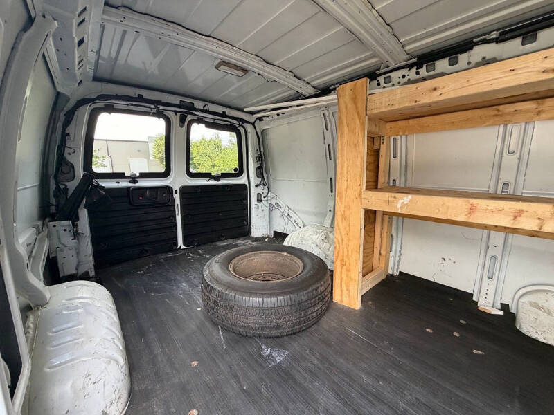 2009 Chevrolet Express 2500