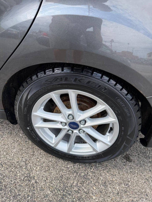 2016 Ford Focus SE