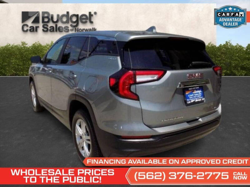 2024 GMC Terrain SLE