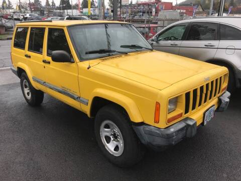 2001 Jeep Cherokee for sale at Chuck Wise Motors in Portland OR