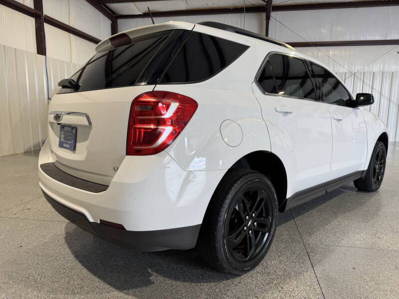 Used 2017 Chevrolet Equinox LT with VIN 2GNFLFEK9H6200884 for sale in Campbellsville, KY