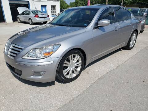 2010 Hyundai Genesis for sale at Street Side Auto Sales in Independence MO