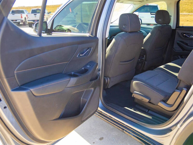 2021 Chevrolet Traverse LS