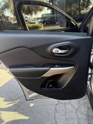 2018 Jeep Cherokee Latitude