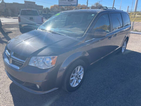 2019 Dodge Grand Caravan for sale at AUGE'S SALES AND SERVICE in Belen NM