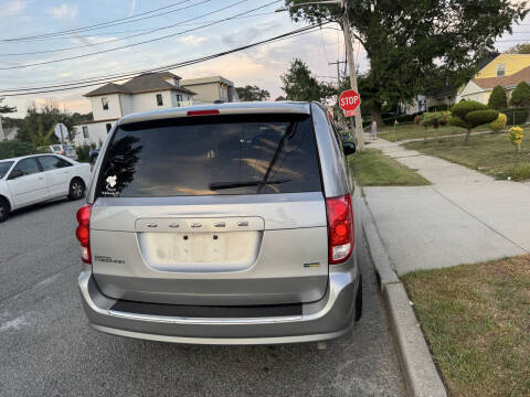 2017 Dodge Grand Caravan SE Plus