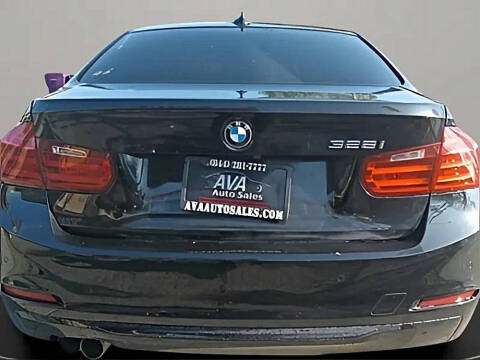 2015 BMW 3 Series 328i