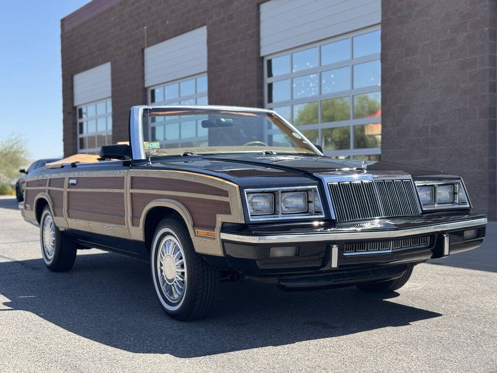 1985 Chrysler Le Baron 1
