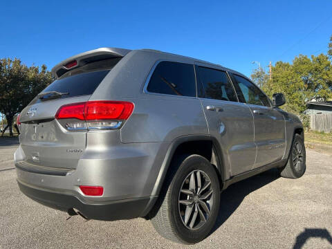 2017 Jeep Grand Cherokee Laredo