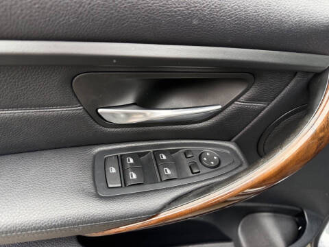 2014 BMW 3 Series 328i xDrive