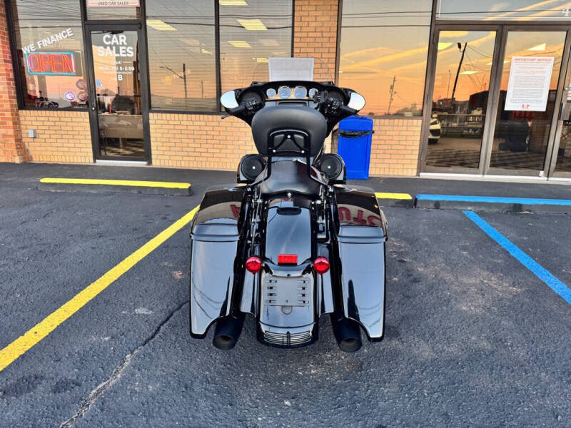 2018 Harley-Davidson Street Glide