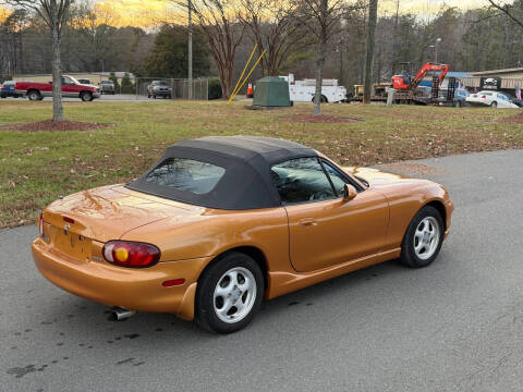 2000 Mazda MX-5 Miata