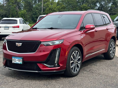 2021 Cadillac XT6 for sale at North Imports LLC in Burnsville MN