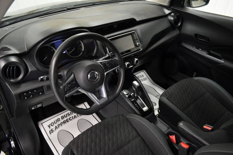2021 Nissan Kicks S