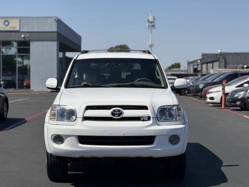 2007 Toyota Sequoia SR5