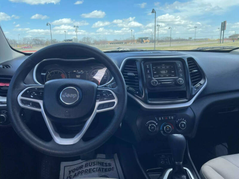 2017 Jeep Cherokee