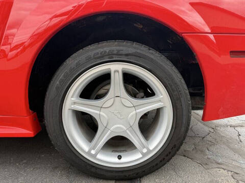 2000 Ford Mustang GT