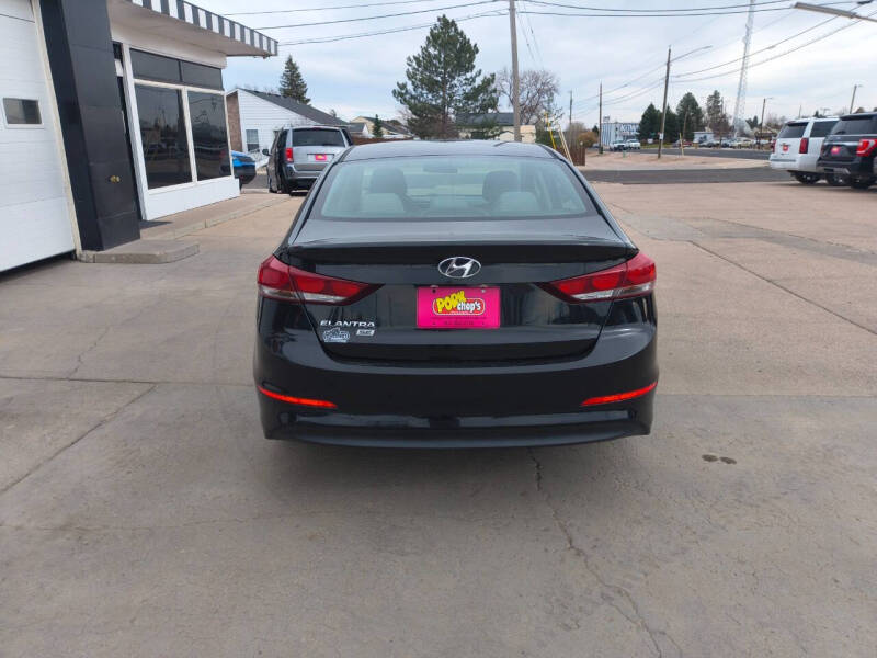 2018 Hyundai Elantra SE