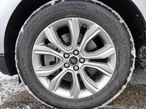 2023 Ford Edge Titanium