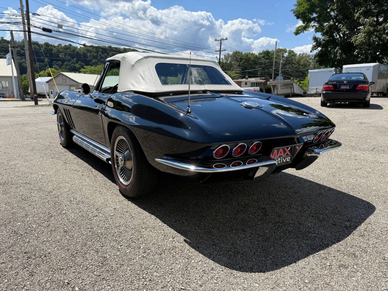 1966 Chevrolet Corvette 192
