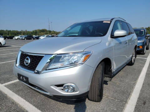 2016 Nissan Pathfinder for sale at DMV Easy Cars in Woodbridge VA