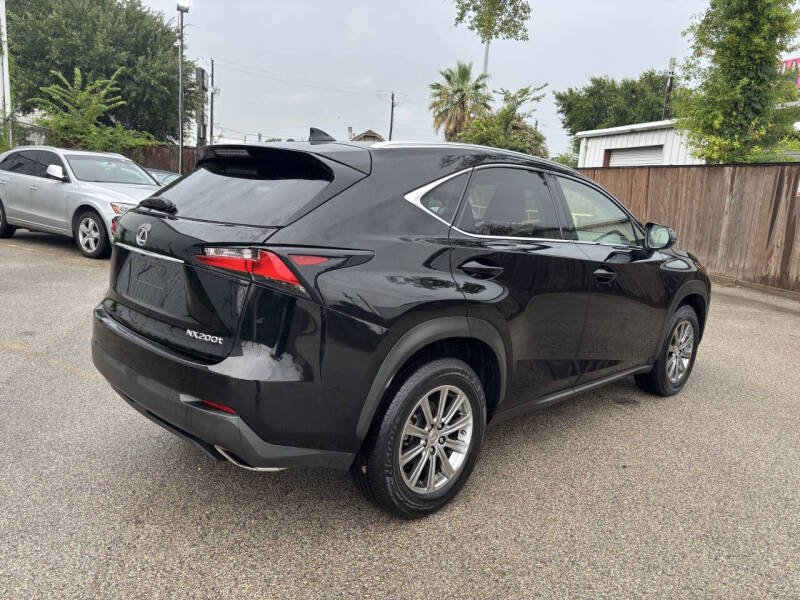 2016 Lexus NX 200t