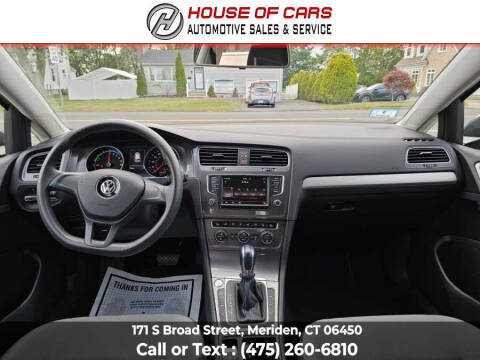 2016 Volkswagen e-Golf SE