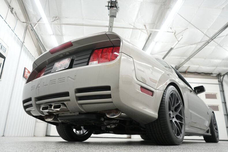 2005 Ford Mustang