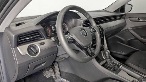 2022 Volkswagen Passat SE