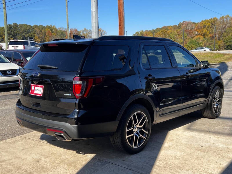 2016 Ford Explorer Sport