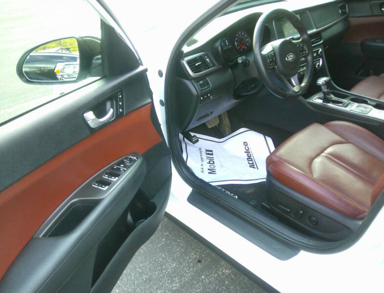 2017 Kia Optima LX Turbo