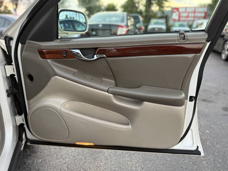 2003 Cadillac DeVille