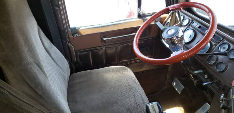 1988 Freightliner FLC112